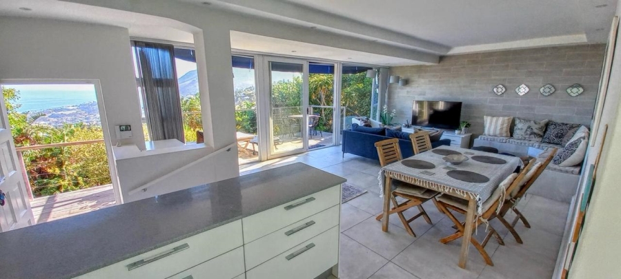 To Let 2 Bedroom Property for Rent in Bakoven Western Cape